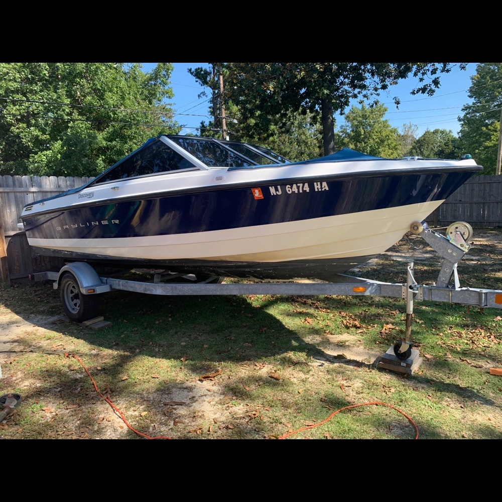 Meet your Posher, Dustin